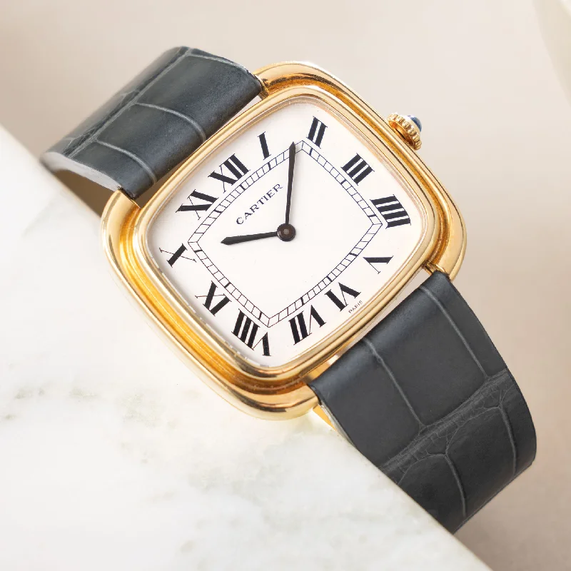 Cartier Gondole Jumbo Paris Dial in 18K Yellow Gold Ref. 9705