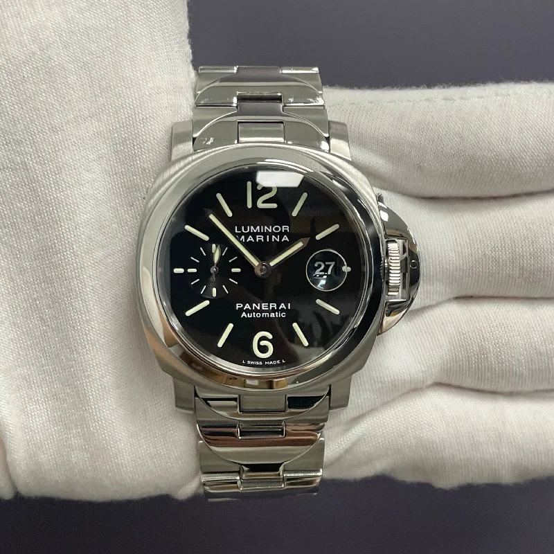 Panerai Luminor 40mm Black Dial Watch Ref# PAM0050