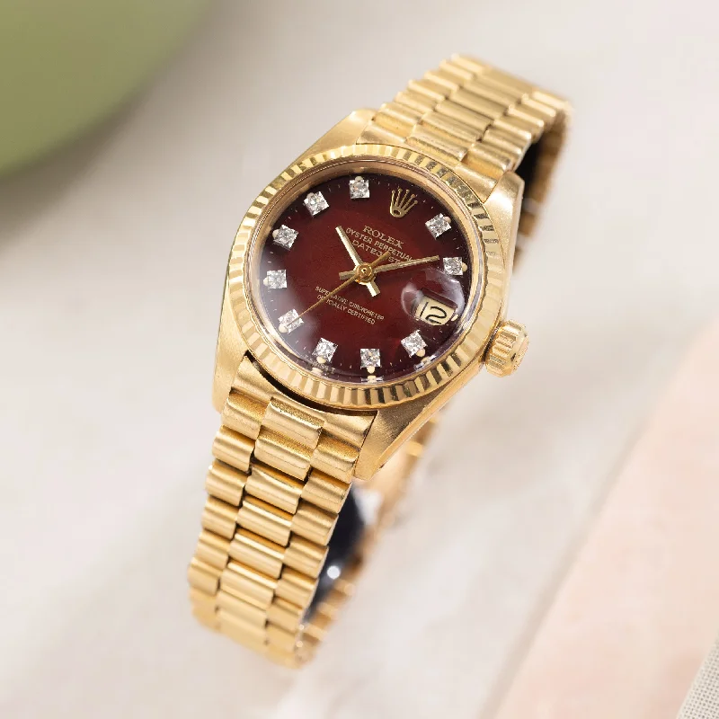 Rolex Datejust red Dégradé dial with diamond markers  in 18 k yellow gold ref 6917